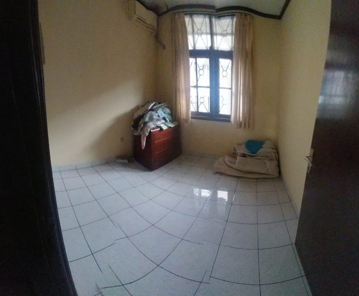 Rumah disewakan di Beverly Lippo Cikarang